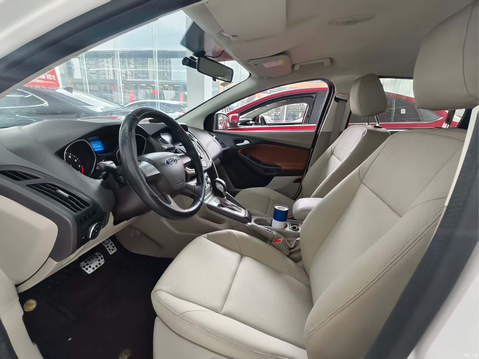 Ford Focus, 2014 7