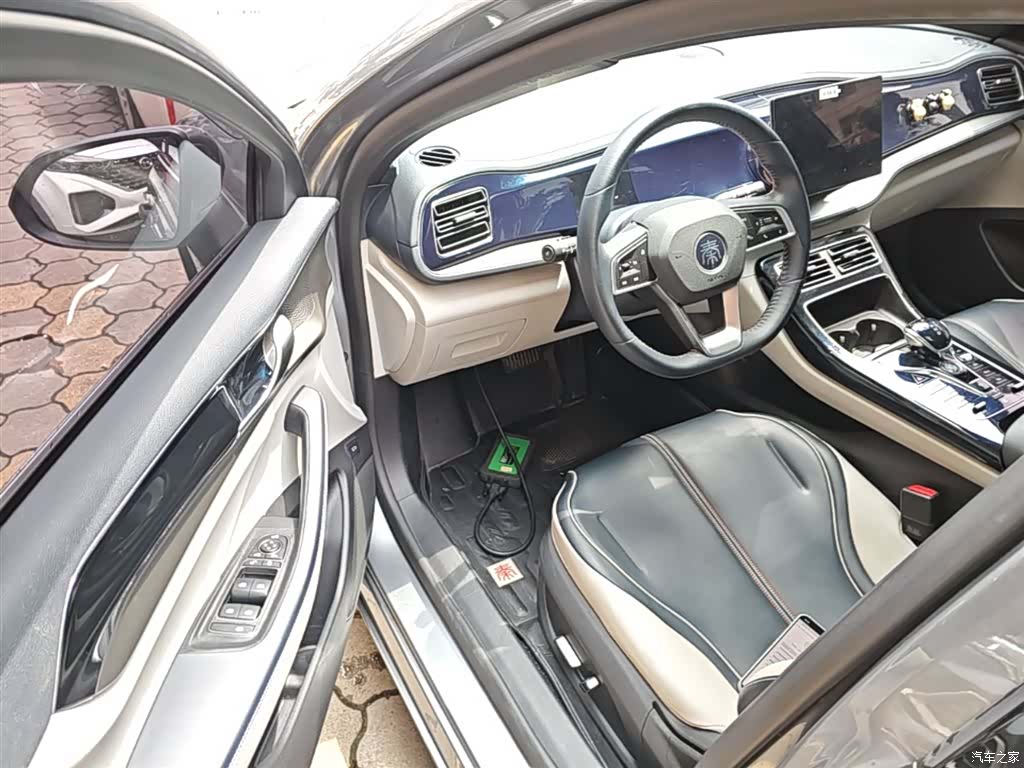 BYD Qin, 2022 16
