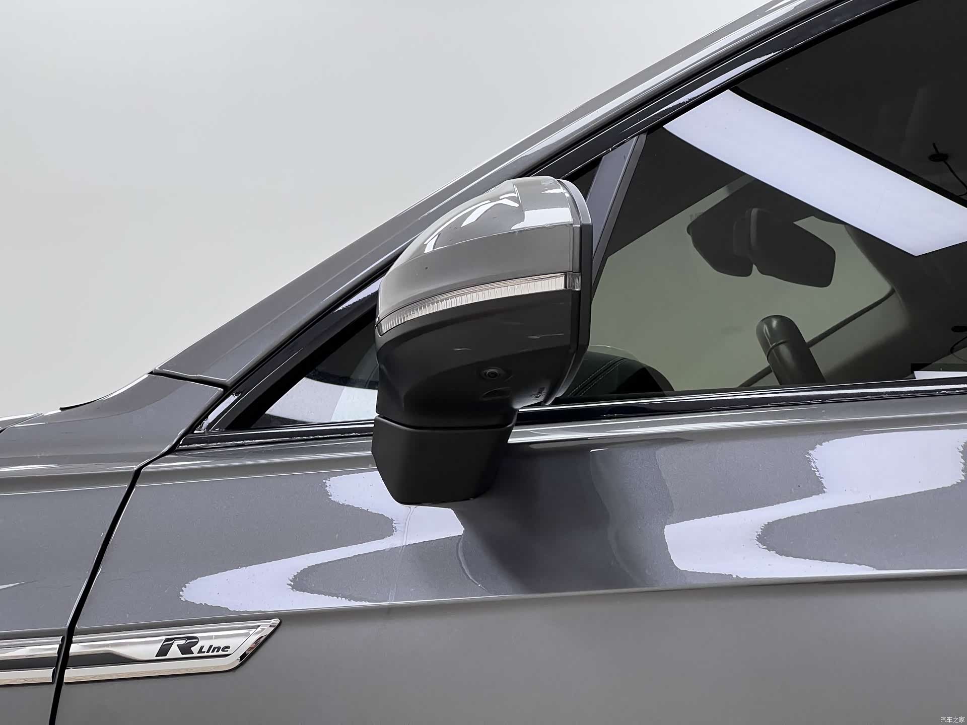 Volkswagen Touareg, 2020 11