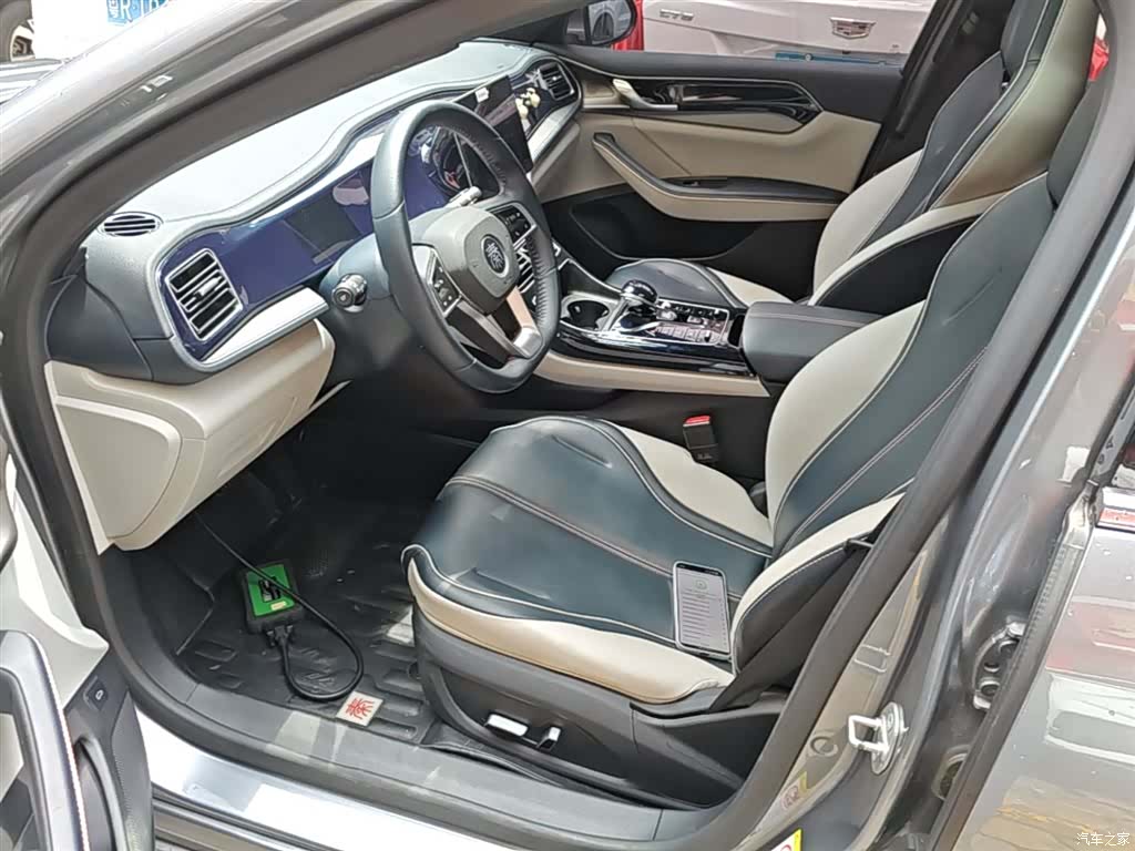 BYD Qin, 2022 15