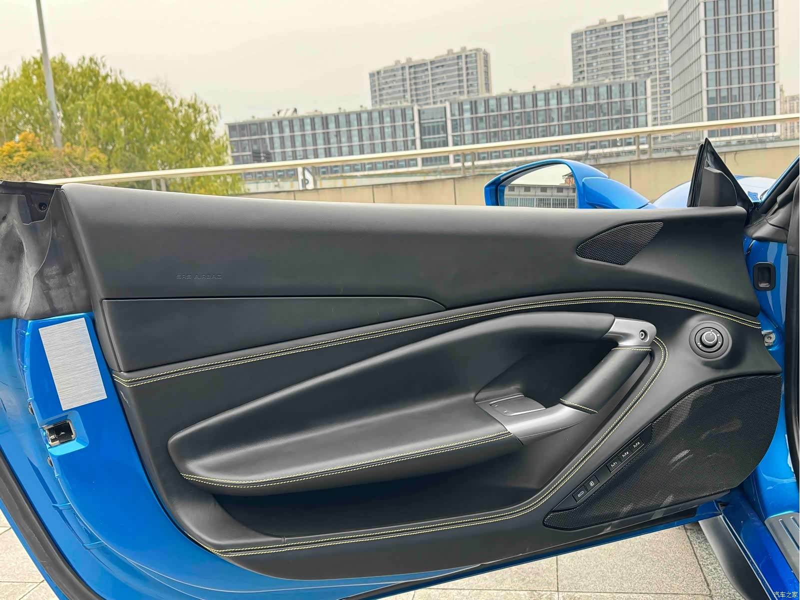 Ferrari F8, 2021 9