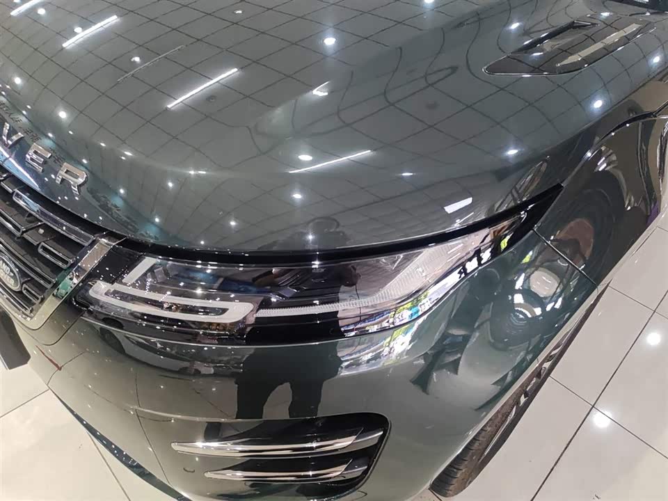 Land Rover Range Rover Aurora
