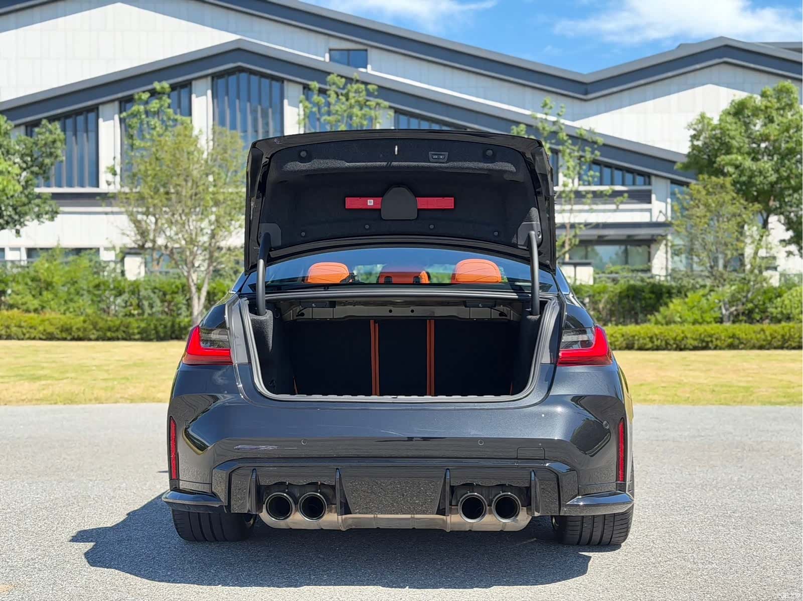 BMW M3, 2025 6