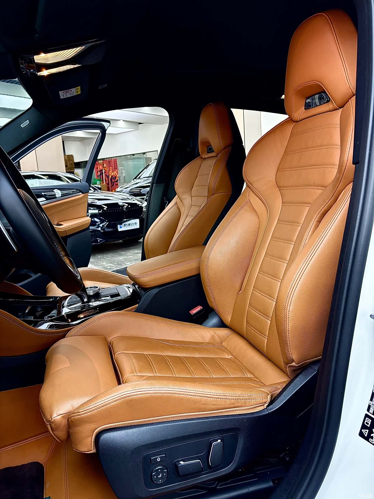 BMW X4, 2024 все фото