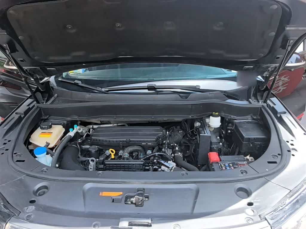 DongFeng AX7, 2022 20