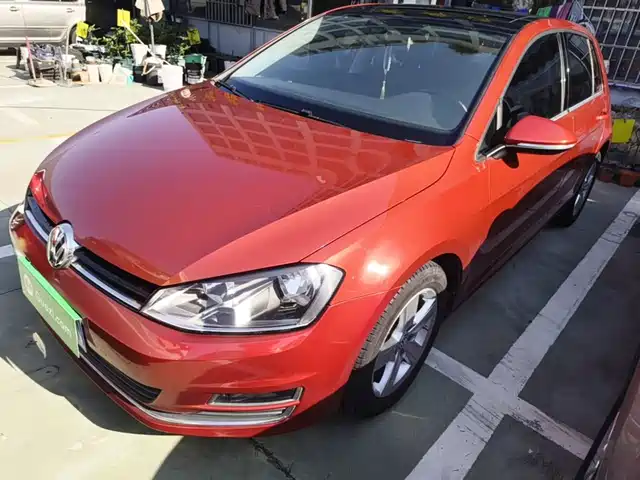 Volkswagen Golf 2015 — купить из Китая под заказ