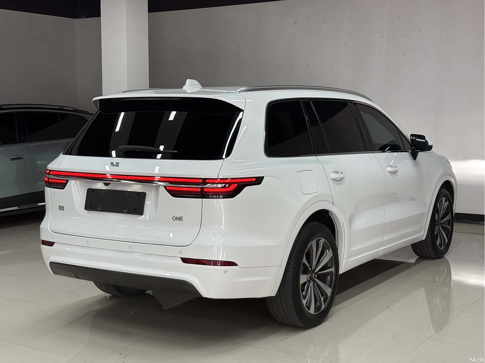 Li Auto ONE, 2021 все фото