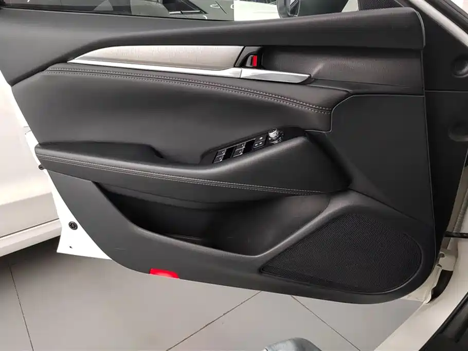Mazda Atez Mazda Atez