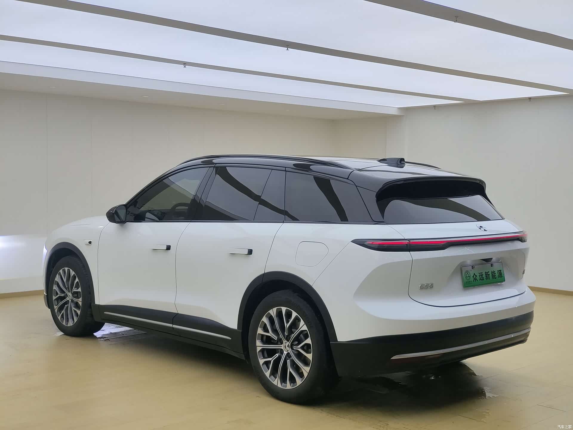 NIO ES6, 2024 7