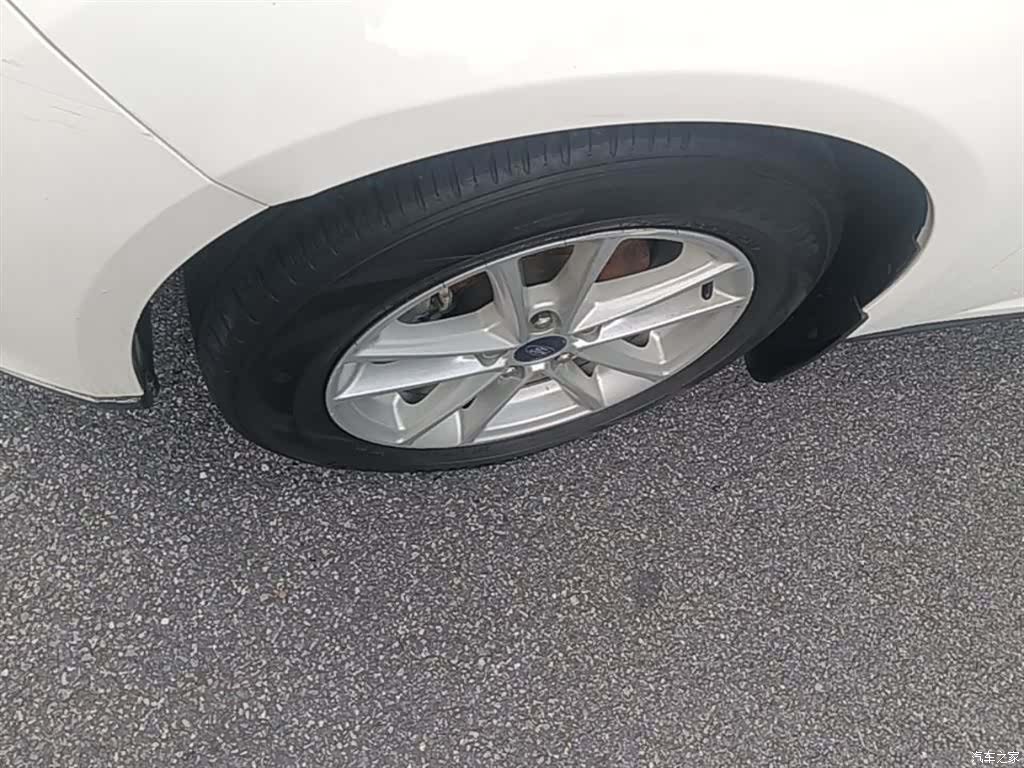 Ford Focus, 2016 23