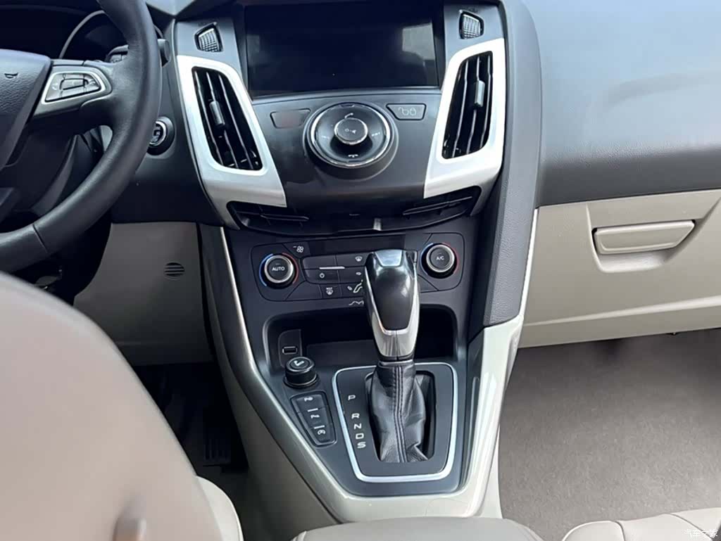 Ford Focus, 2017 20