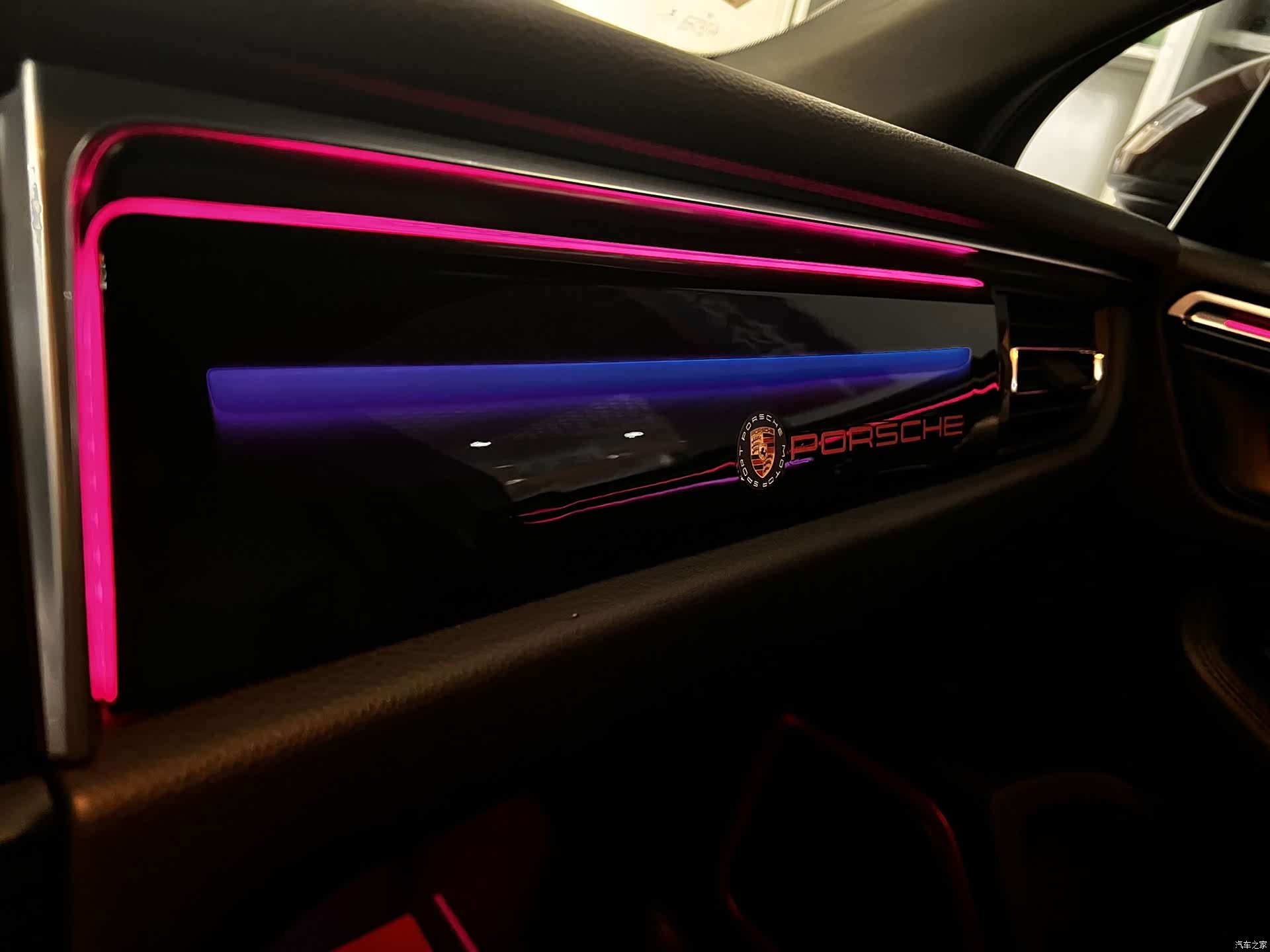 Porsche Macan, 2020 9