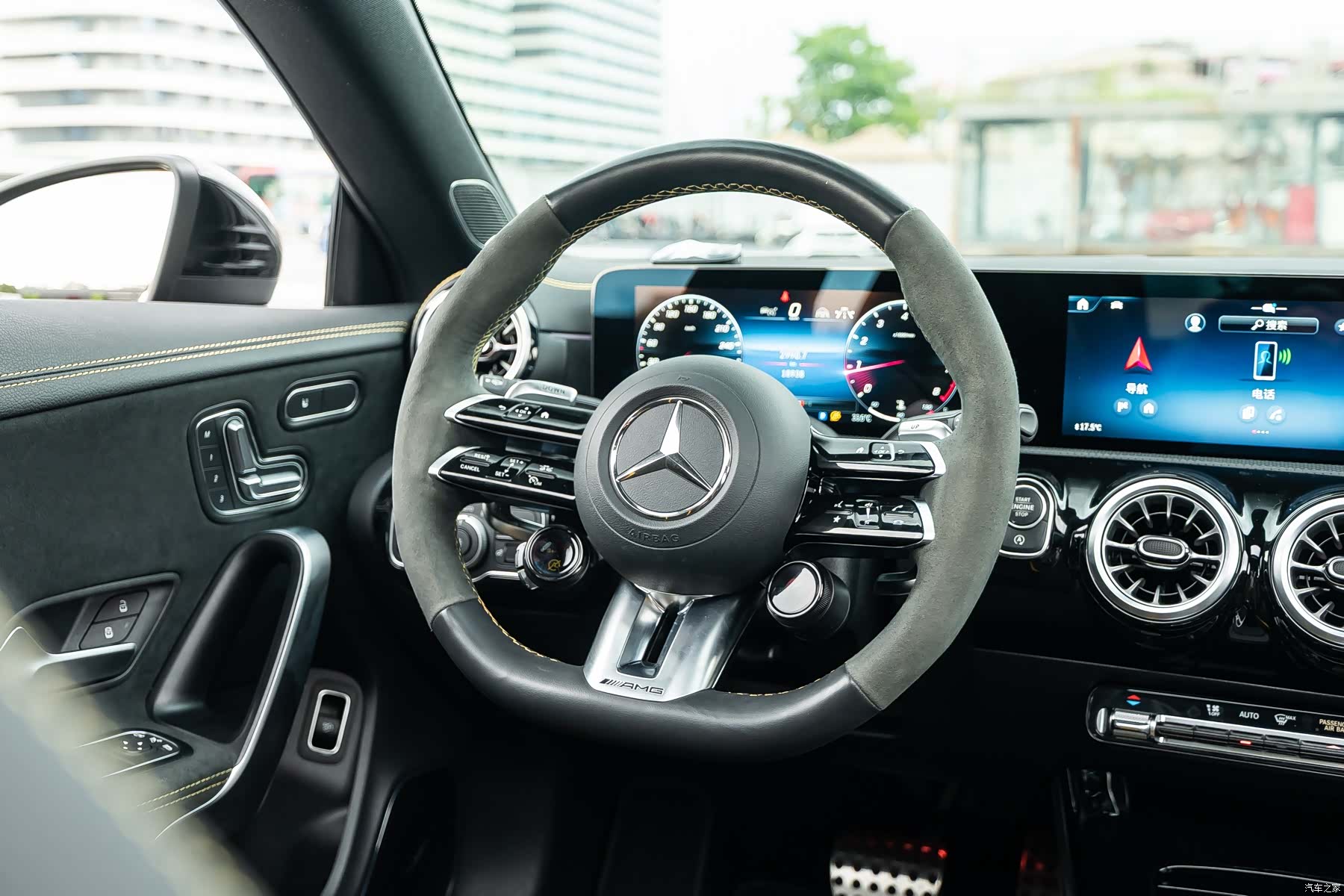 Mercedes-Benz CLA, 2024 все фото