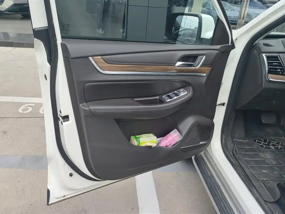 Roewe RX8 Roewe RX8