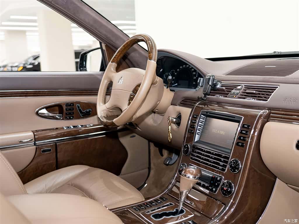 Maybach 62, 2014 21