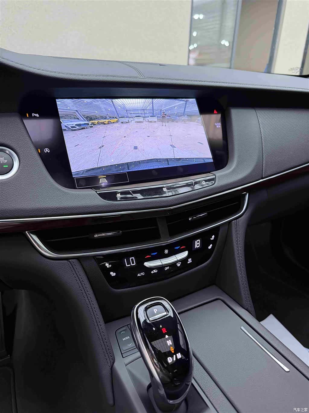 Cadillac CT6, 2023 10