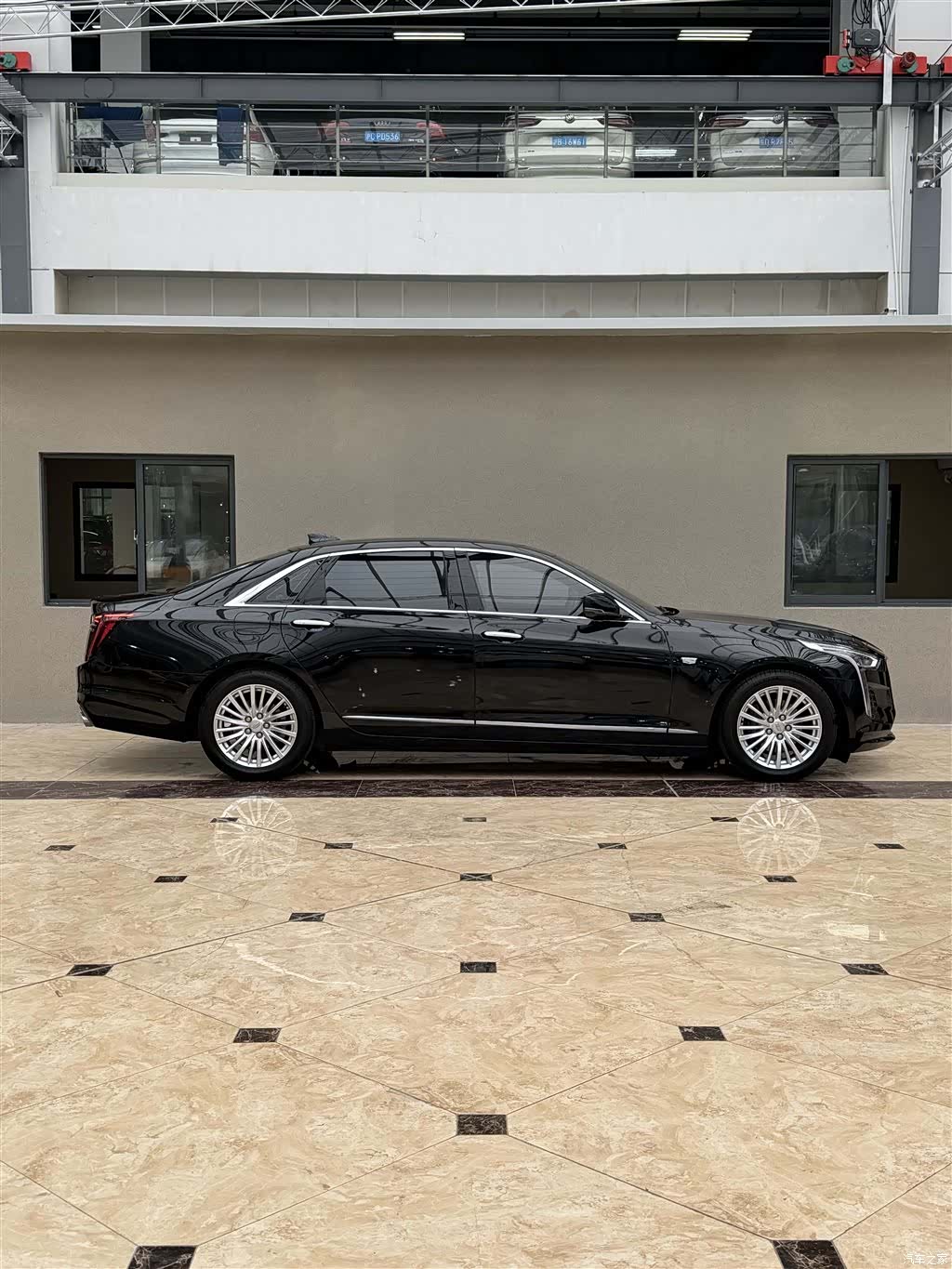 Cadillac CT6, 2023 3