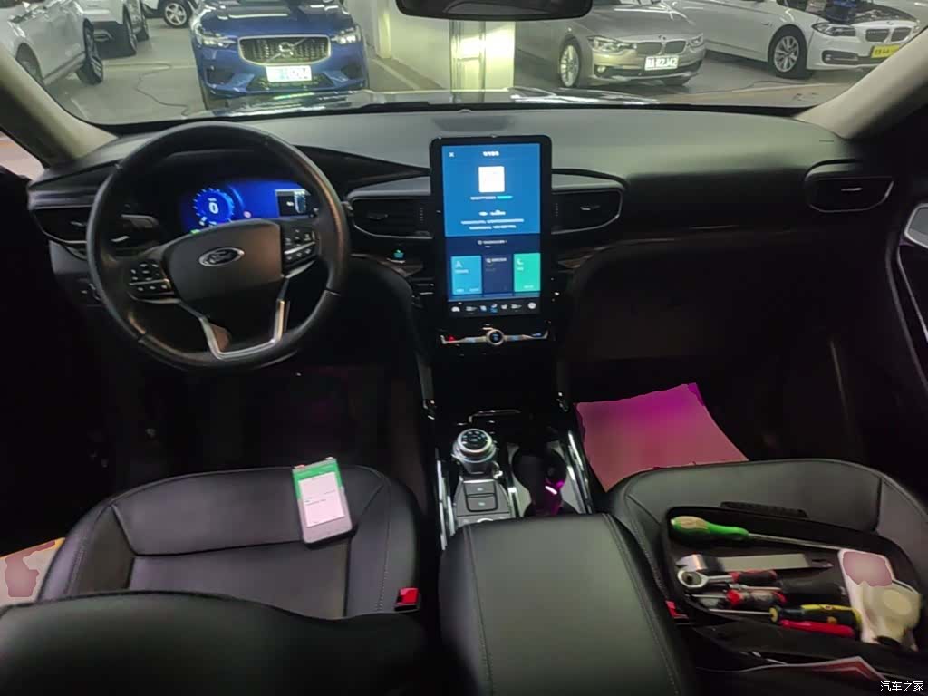 Ford Explorer, 2021 10