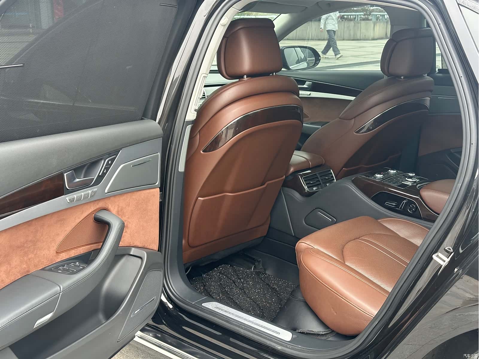 Audi A8L, 2014 23