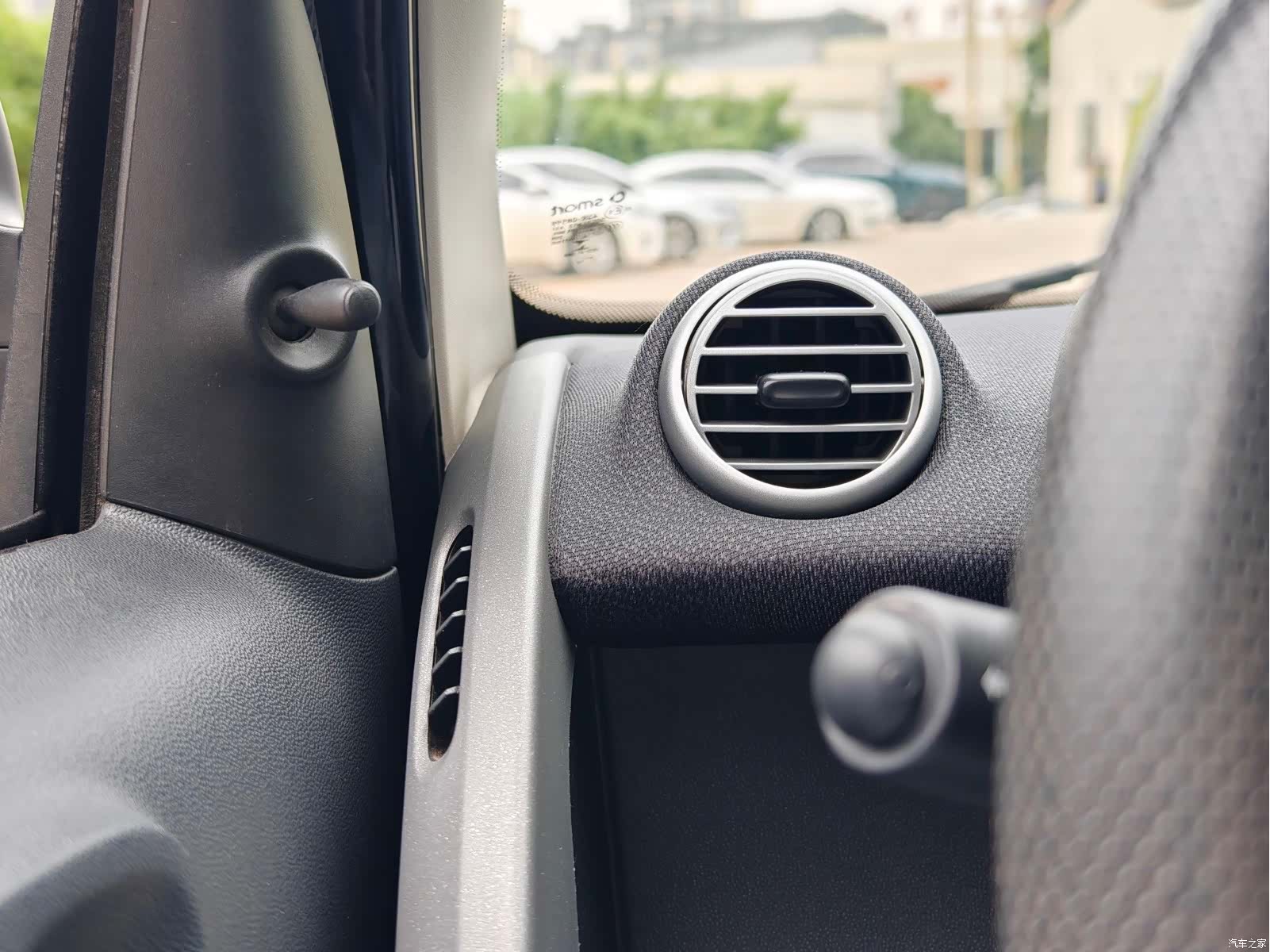 Smart Fortwo, 2013 25
