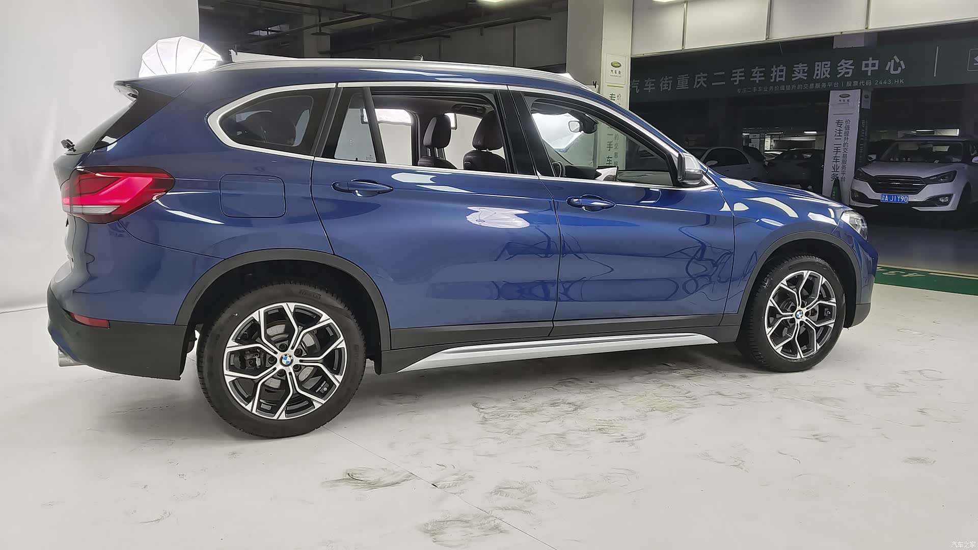BMW X1, 2022 все фото