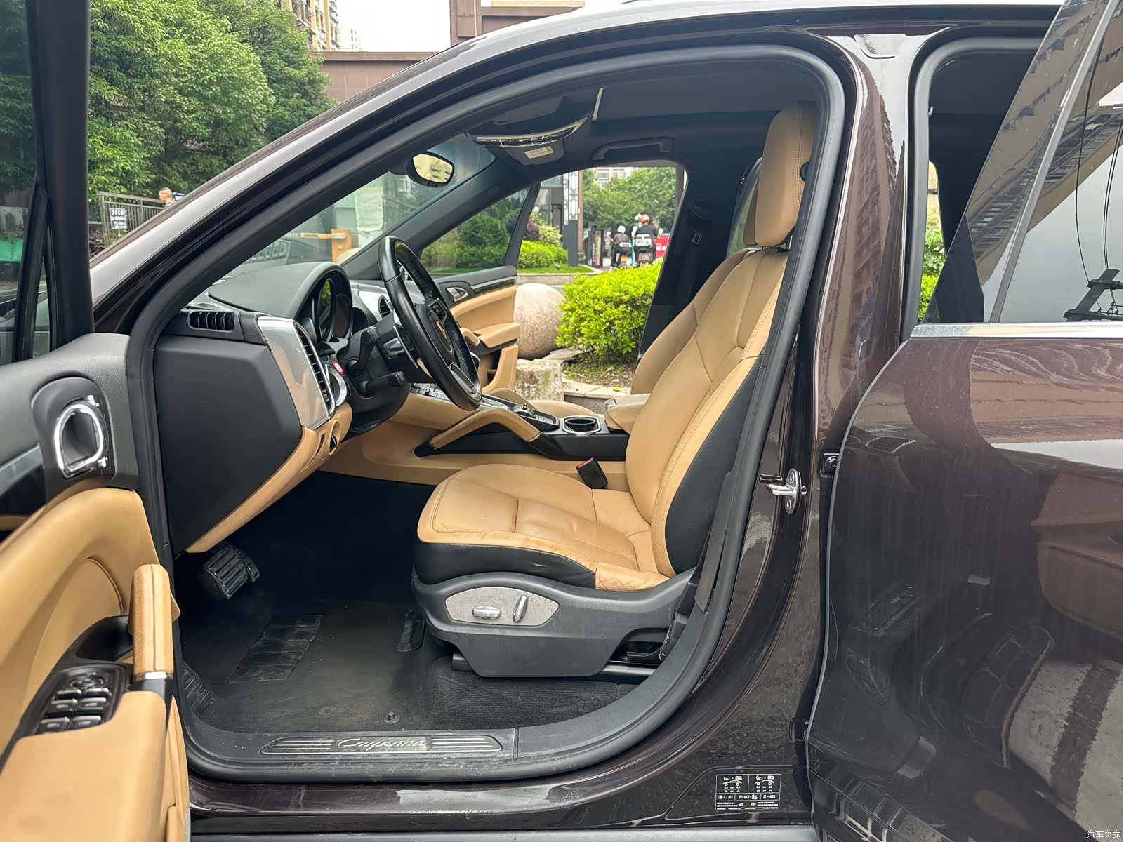 Porsche Cayenne, 2016 11