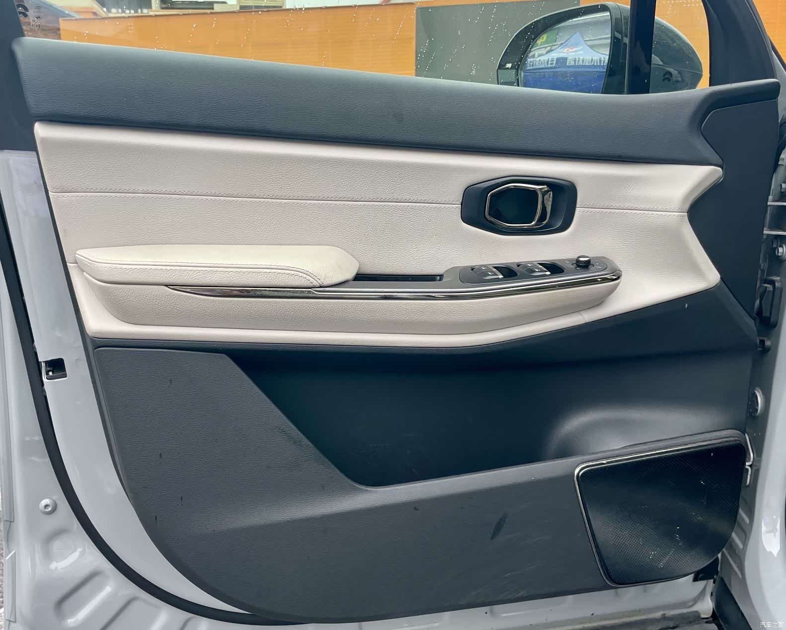 NIO ES8, 2021 9