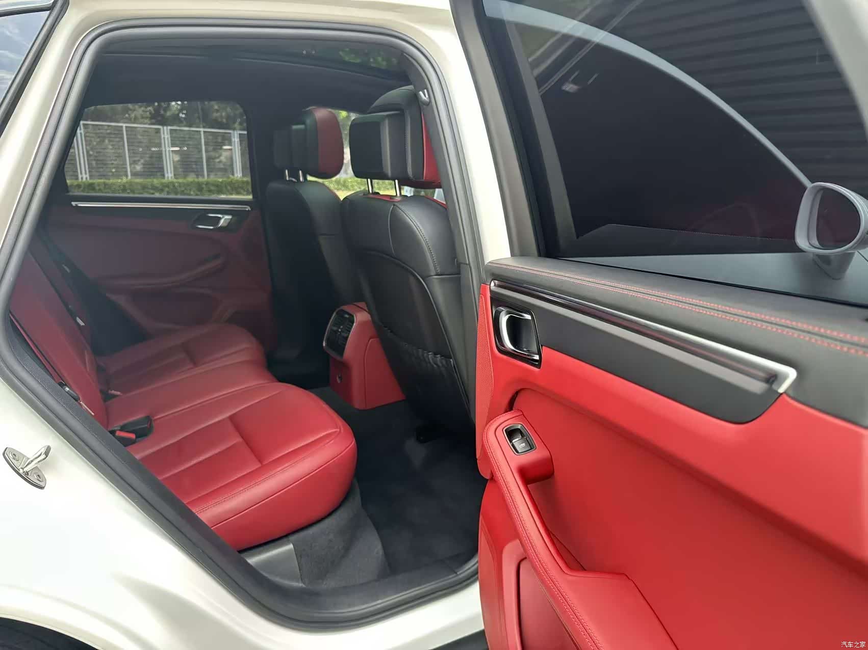 Porsche Macan, 2024 15