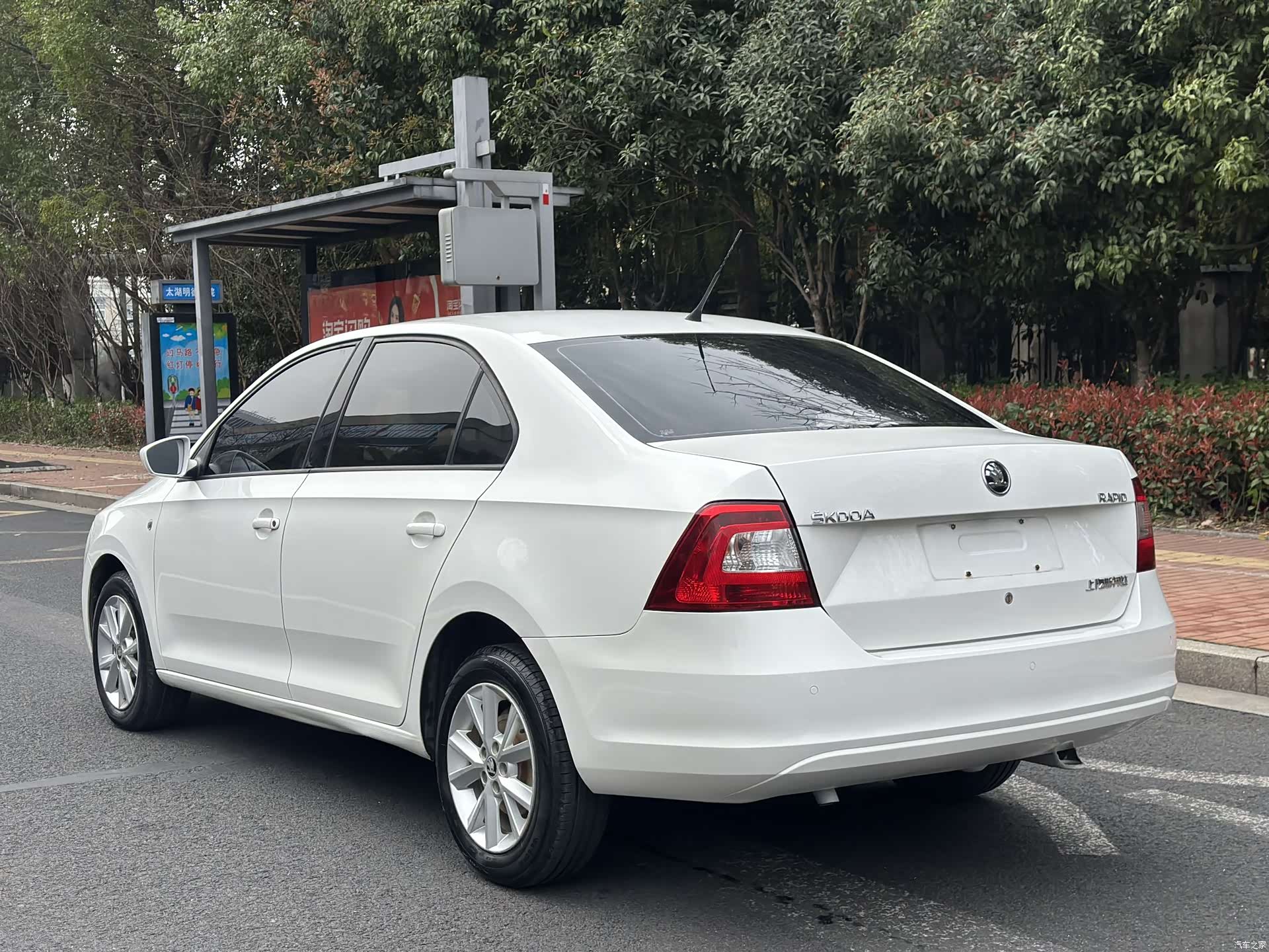 Skoda Rapid, 2017 6