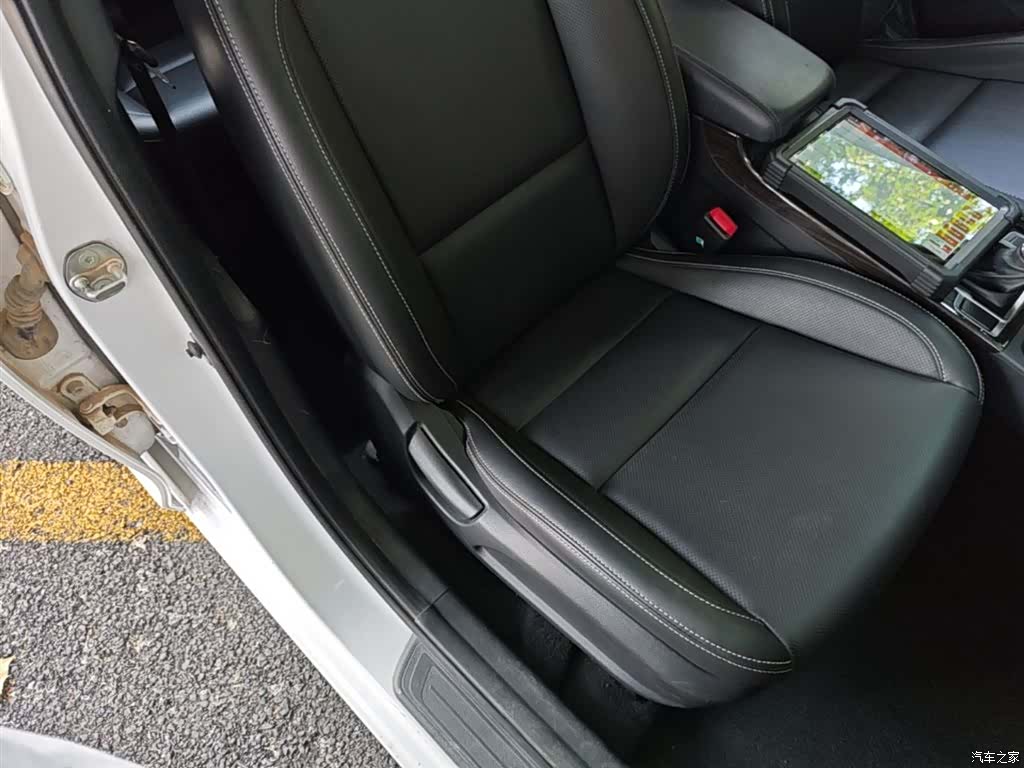 Hyundai GLS, 2017 25