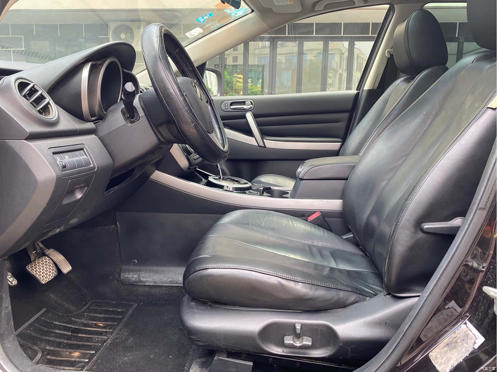 Mazda CX-7, 2011 10