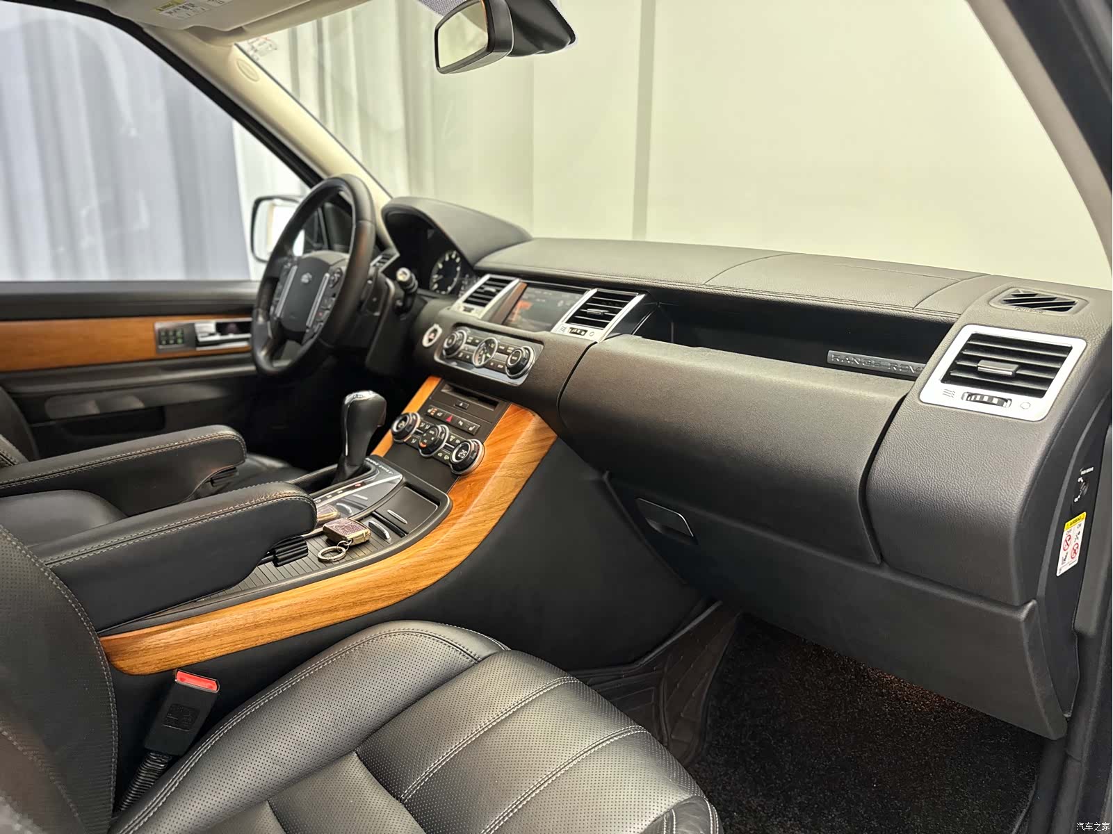 Land Rover Range Rover, 2012 40