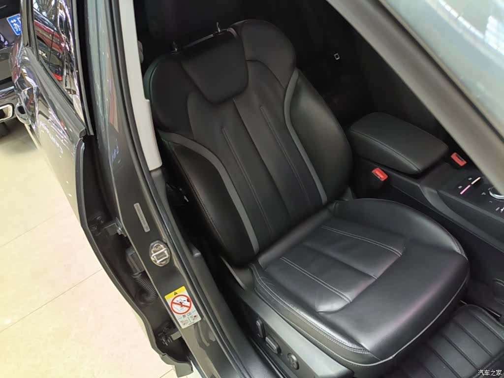 Audi Q2L, 2022 25