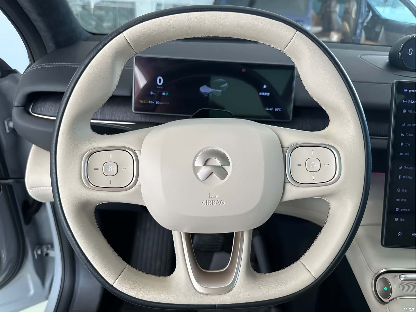 NIO ES6, 2023 11