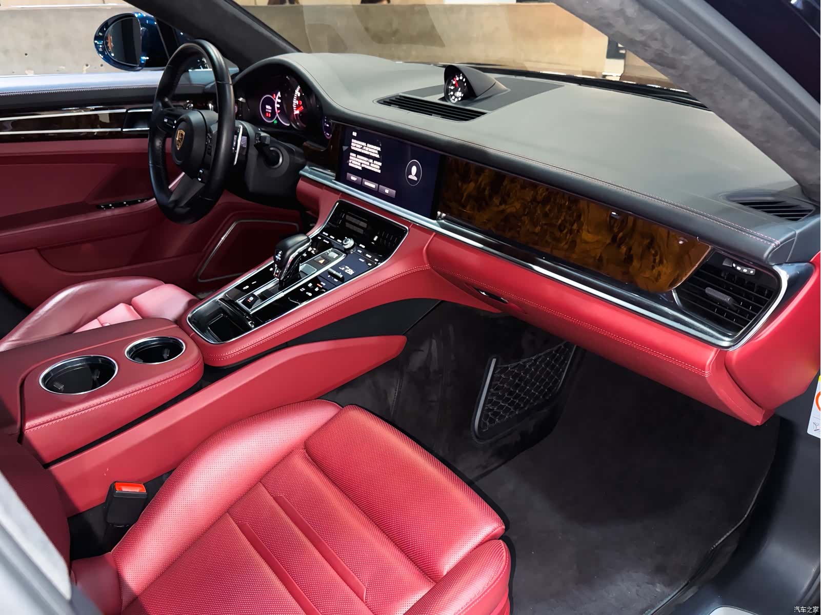 Porsche Panamera, 2022 23