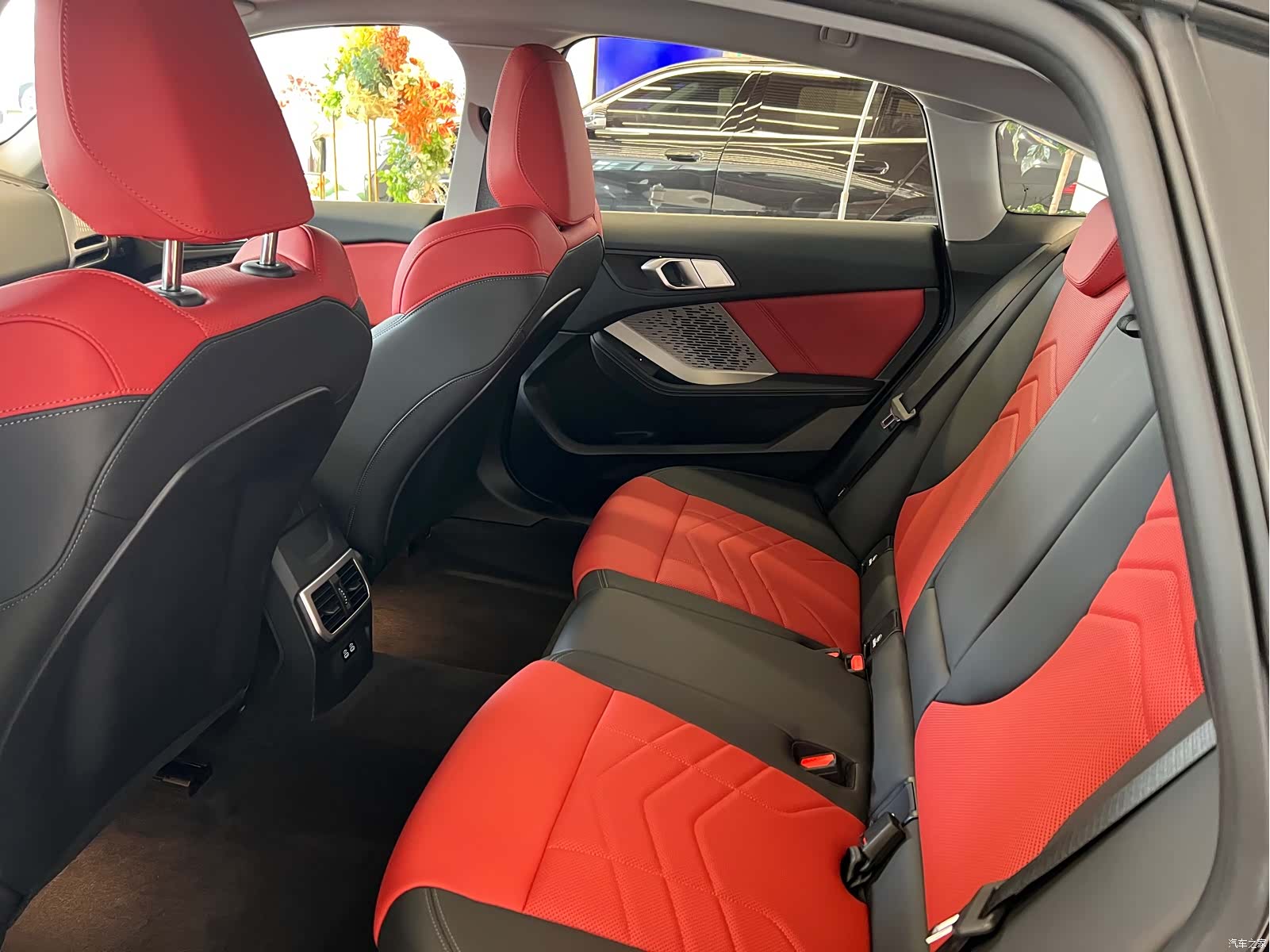 BMW 2 Series, 2025 9