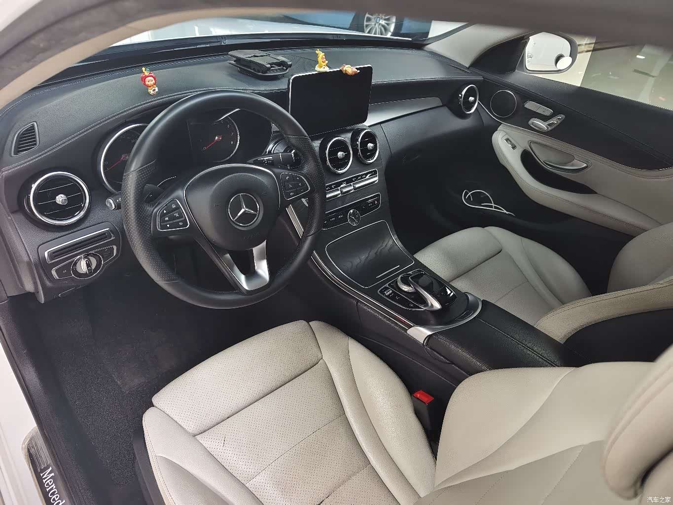 Mercedes-Benz C-Class, 2015 18