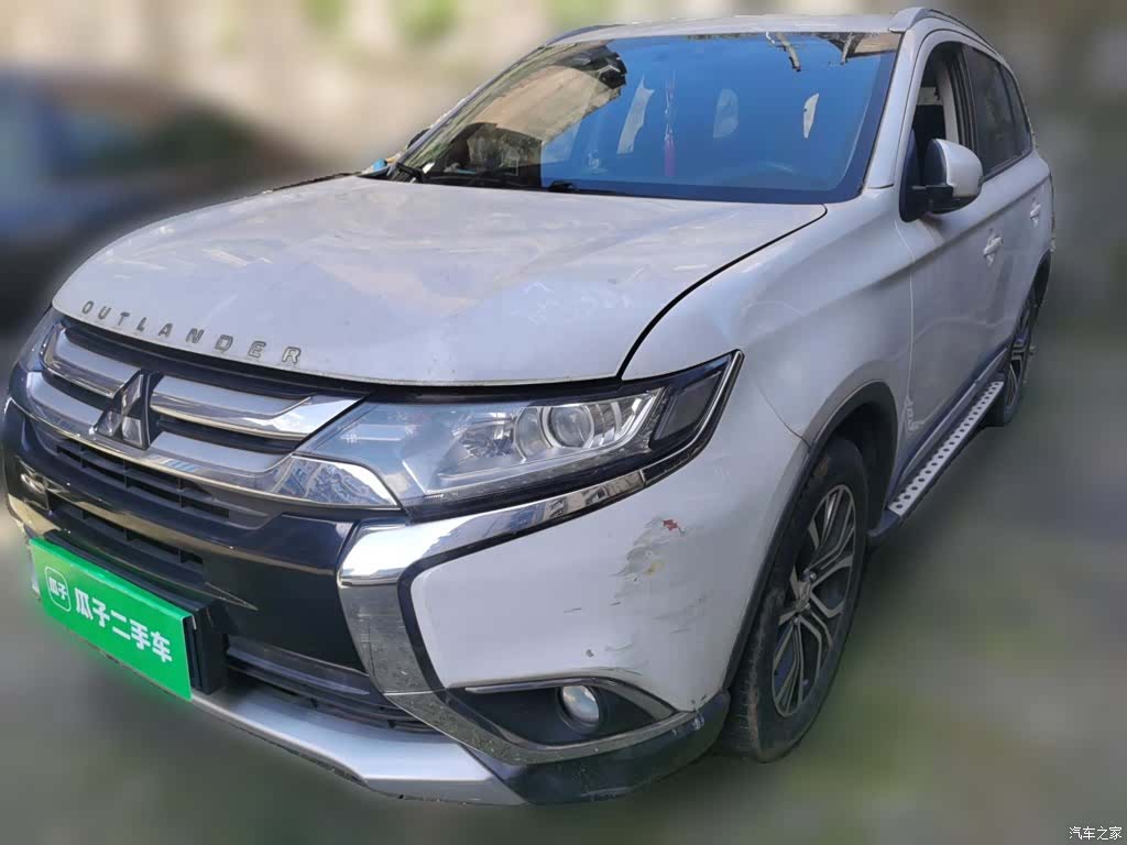 Mitsubishi Outlander, 2017 2