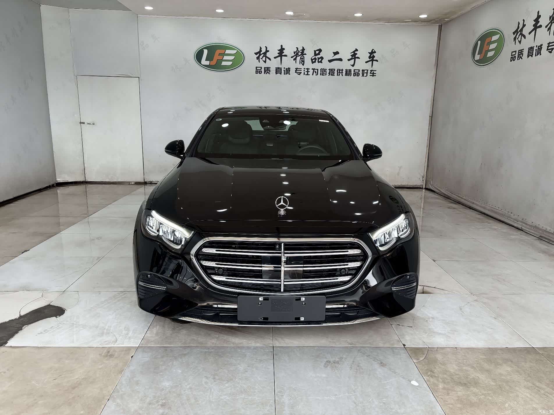 Mercedes-Benz E-Class, 2025 3