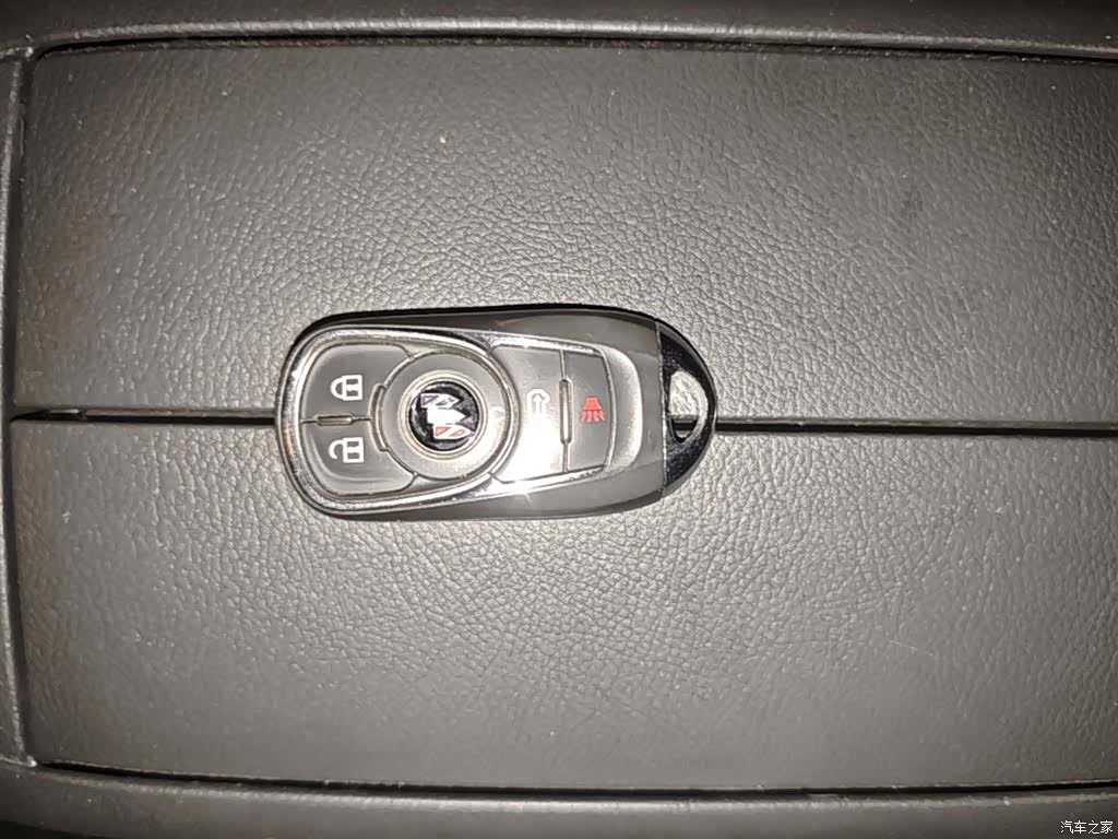 Buick GL8, 2022 9
