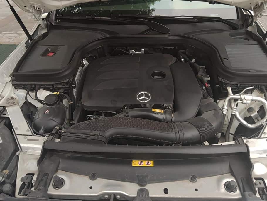 Mercedes-Benz GLC Mercedes-Benz GLC