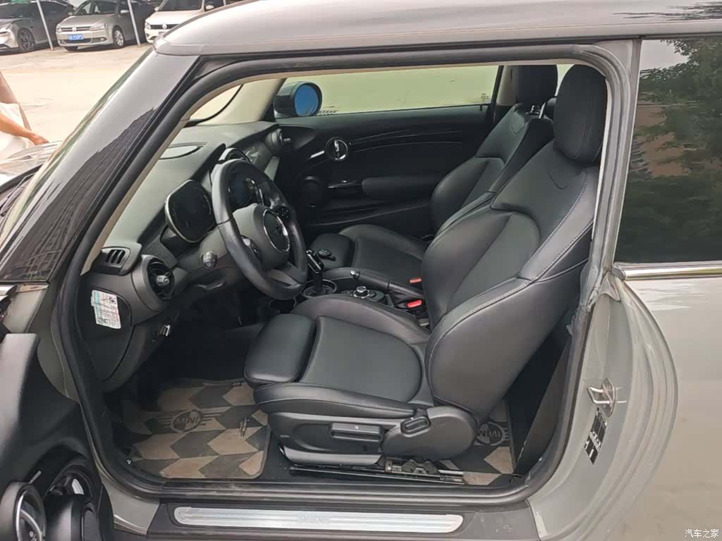 Mini Cooper, 2022 15