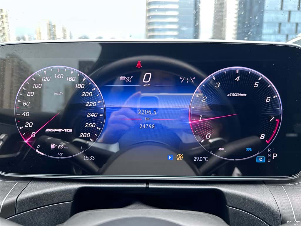 Mercedes-Benz C-Class, 2025 2