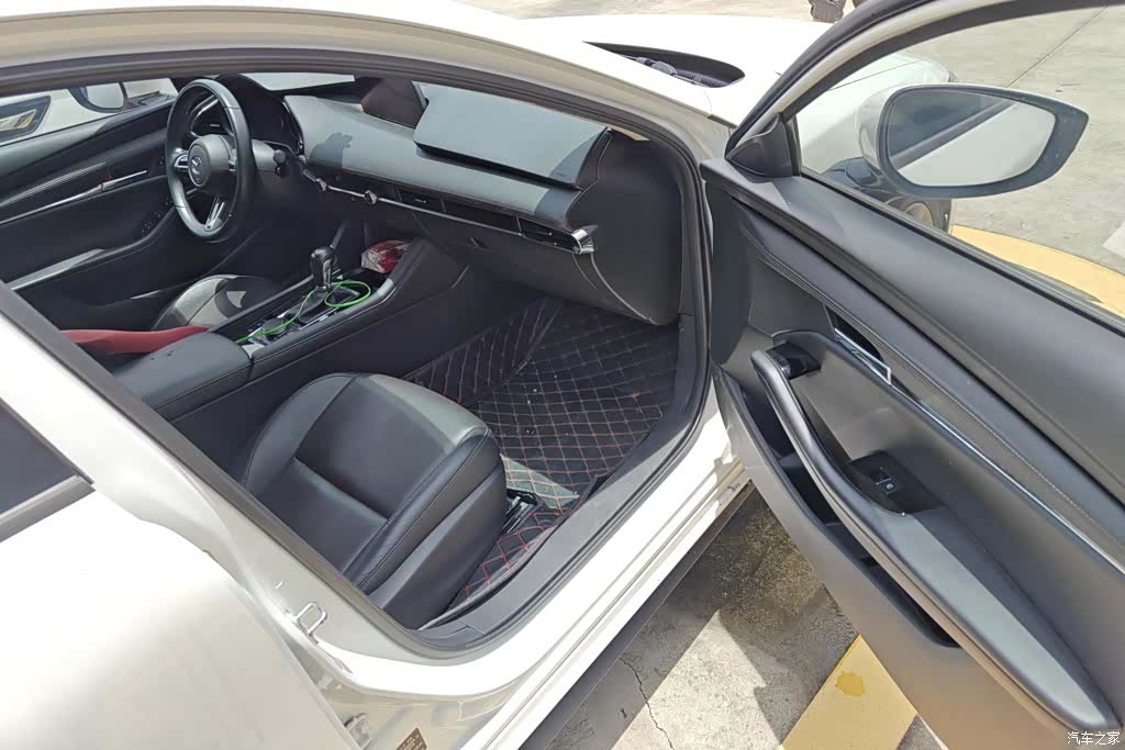 Mazda Mazda3, 2020 8