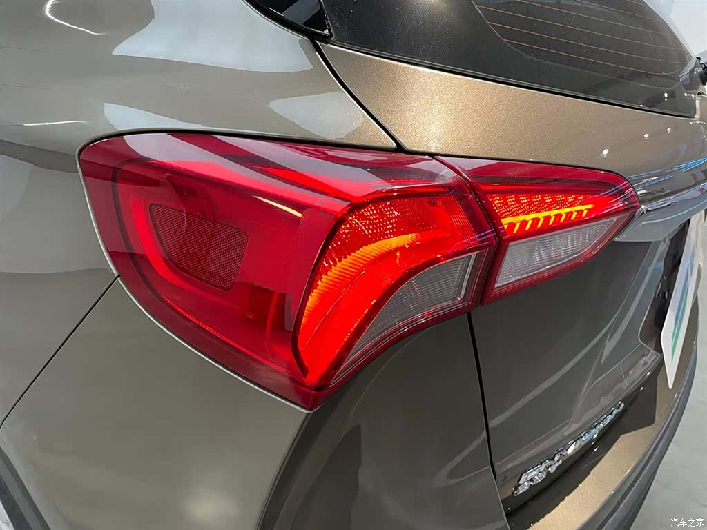 Buick Envision Plus, 2018 32