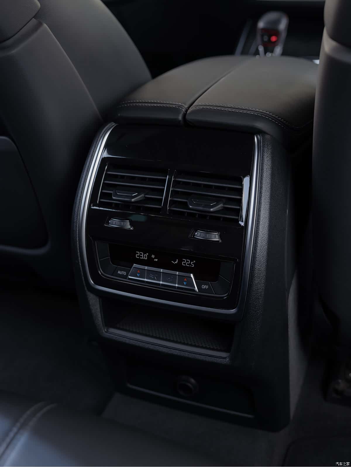 BMW X5, 2023 21