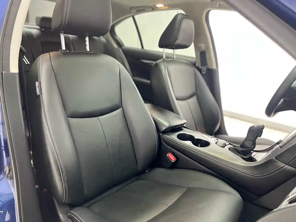 Infiniti Q50L Infiniti Q50L