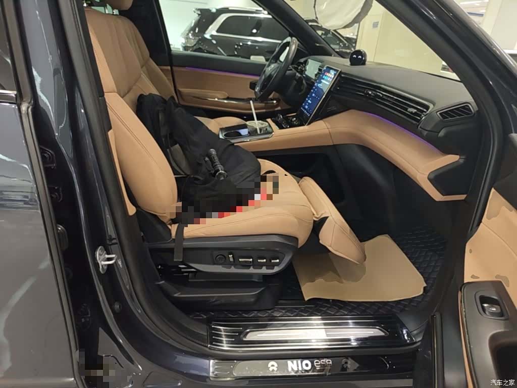 NIO ES8, 2020 25
