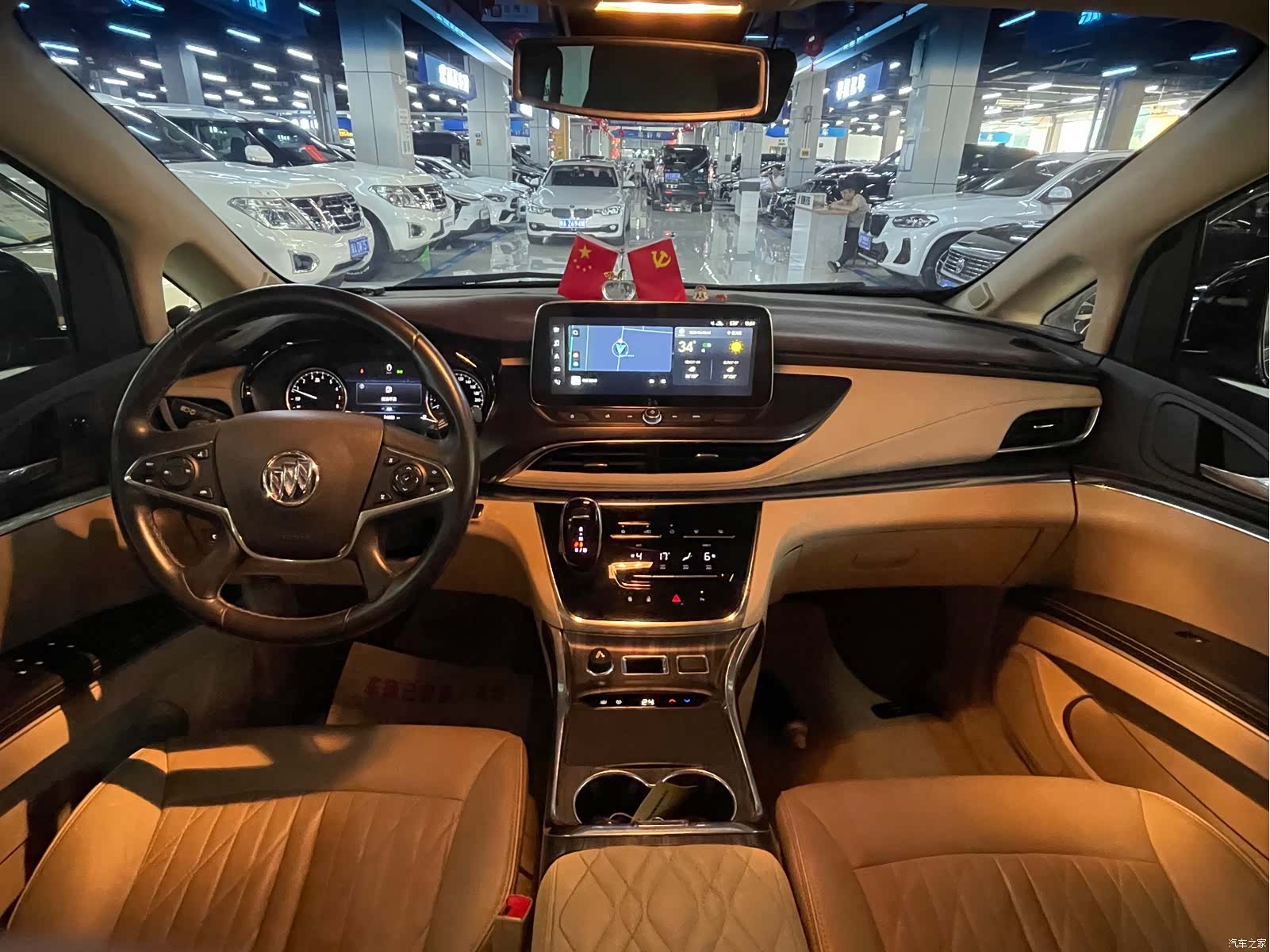 Buick GL8, 2023 9