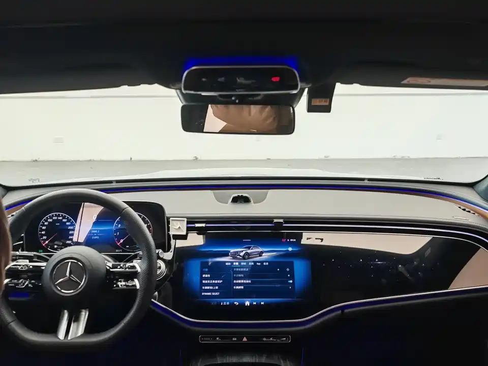 Mercedes-Benz E-class Mercedes-Benz E-class